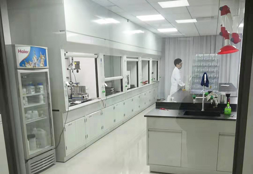 上海交通大學(xué)新建實驗室通風(fēng)柜實驗臺及通風(fēng)系統(tǒng)工程